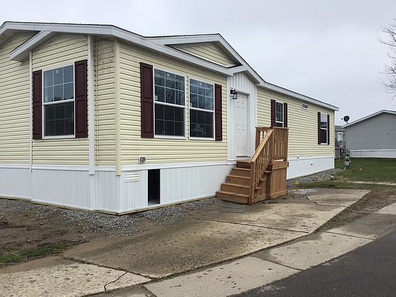 3rd image of 150 Linden Blvd #150