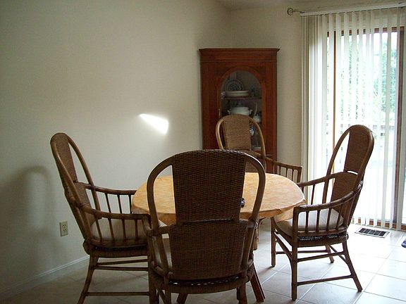 open dinning area
