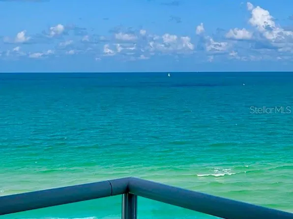 880 Mandalay Ave, Clearwater Beach, FL