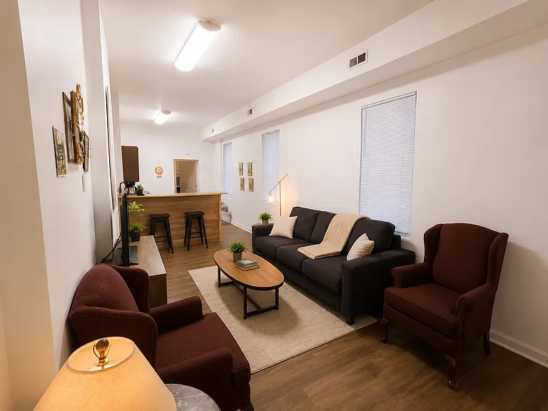 500 W Grace St #10000 — Photo 12