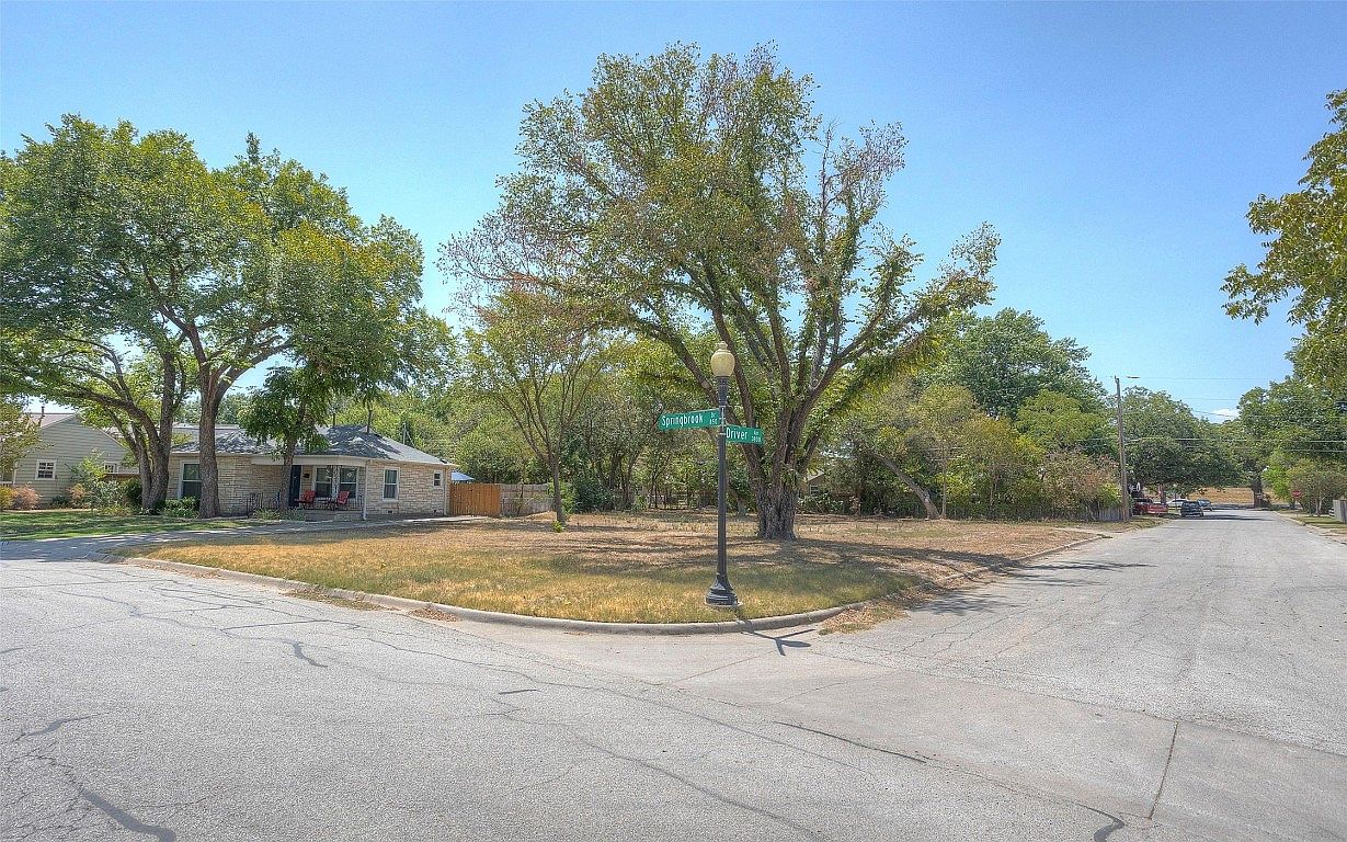853 Springbrook Dr, Fort Worth, TX 76107 Zillow