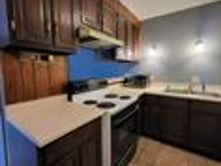 326 N Main St #22W — Photo 6