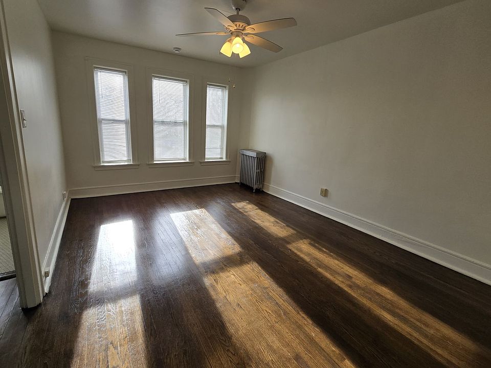 1st image of 4901 N Christiana Ave #22