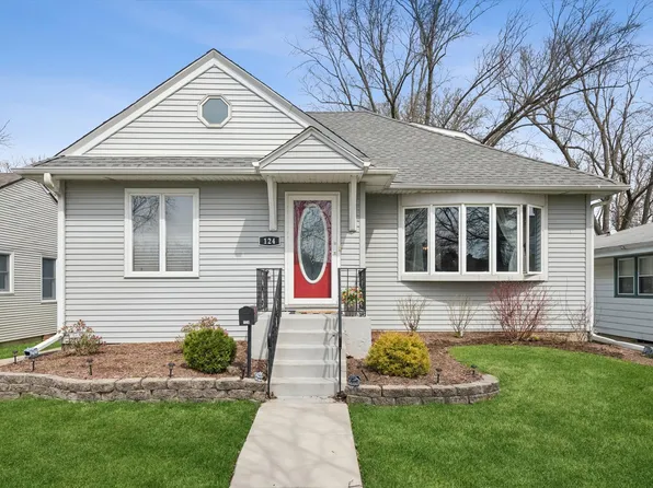 124 E Jackson St, Villa Park, IL 60181