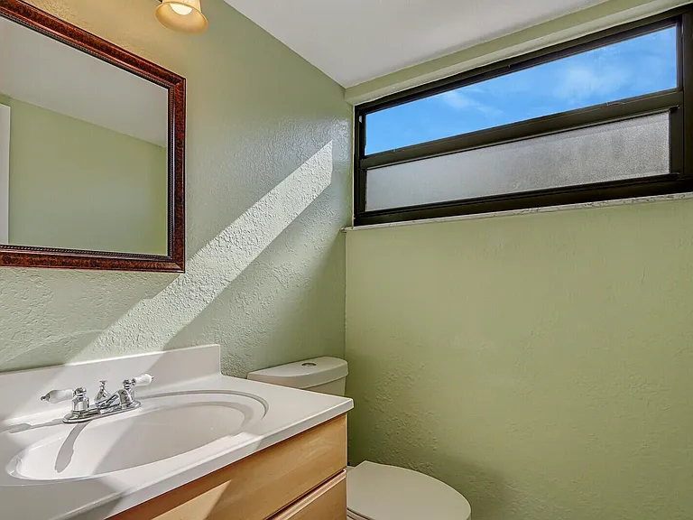 113 Sherwood Cir #25B — Photo 14