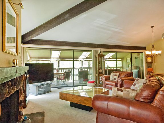 4th image of 703 Country Club Dr #4070C