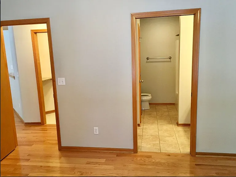 450 Abbey Mill Dr SE — Photo 9