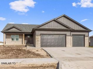 615 11th Ave, Slater, IA 50244