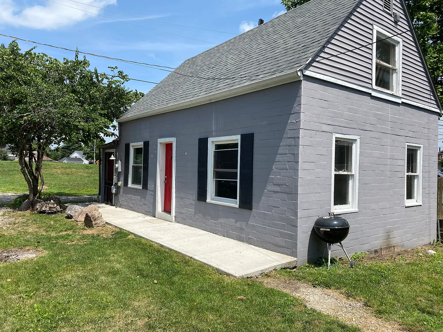 2 bed, 1.5 bath, 1150 sqft, $1,579 — Photo 1
