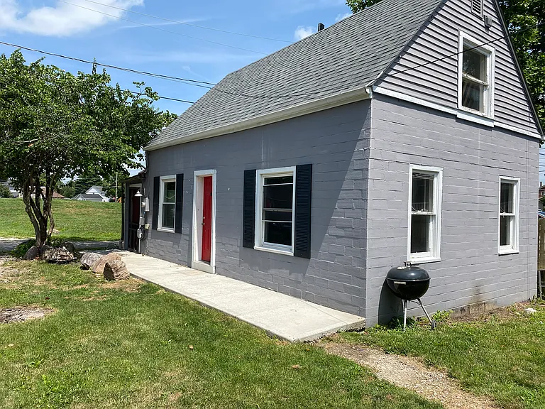 32 E Waterloo St #D — Photo 1