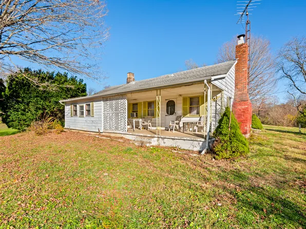 2780 N County Road 90 E, North Vernon, IN 47265