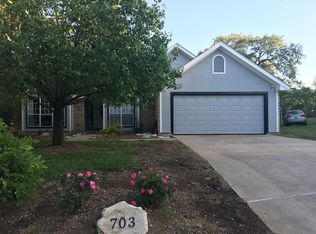 703 Post Oak Cir, Cedar Park, TX 78613