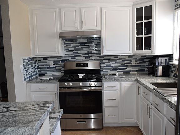 3rd image of 2644 Monte Carlo Dr #31