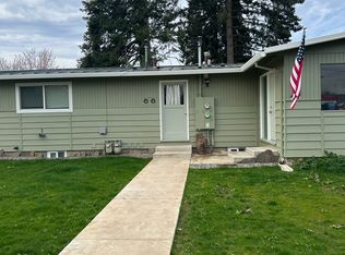 52353 SW 3rd St #2, Scappoose, OR 97056