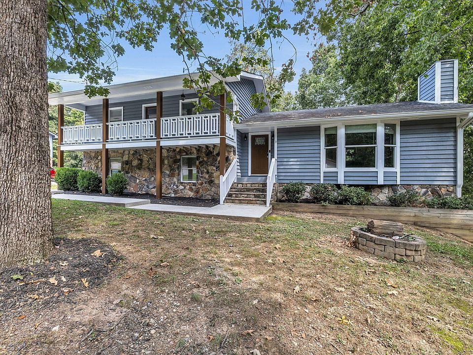 1st image of 140 Ault Dr
