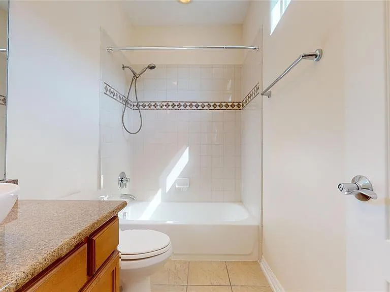 1502 Birdsall St — Photo 38