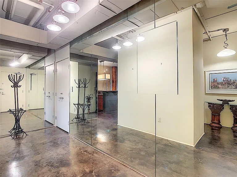 10 N Summerlin Ave #30 — Photo 57