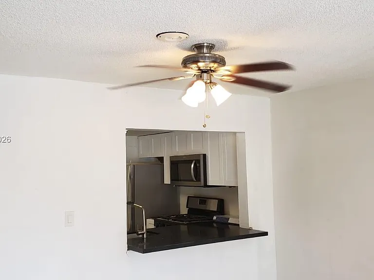 17901 NW 68th Ave #Q201 — Photo 5