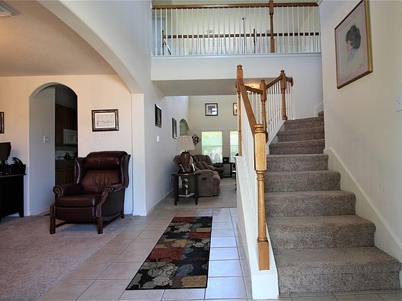 3rd image of 12516 Short Springs Dr