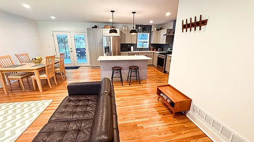 1189 Franklin Cir Photo 1
