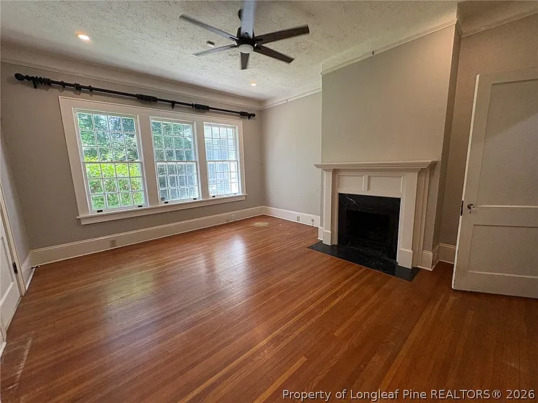 310 Hinsdale Ave — Photo 16