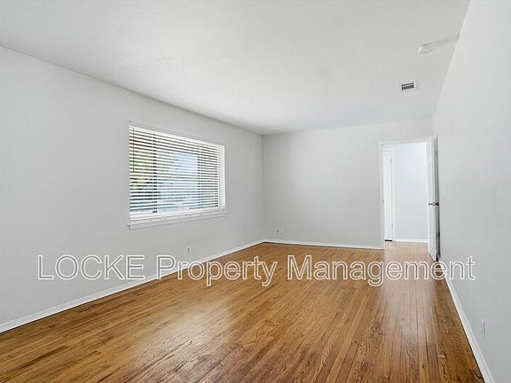 5th image of 1004 Usher St