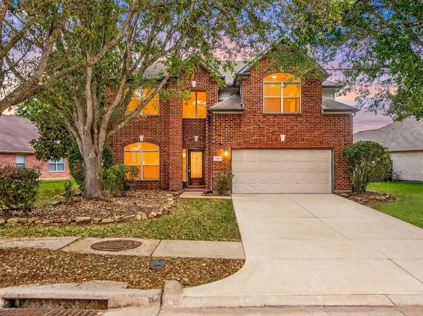 26018 S Lakefair Dr, Richmond, TX 77406