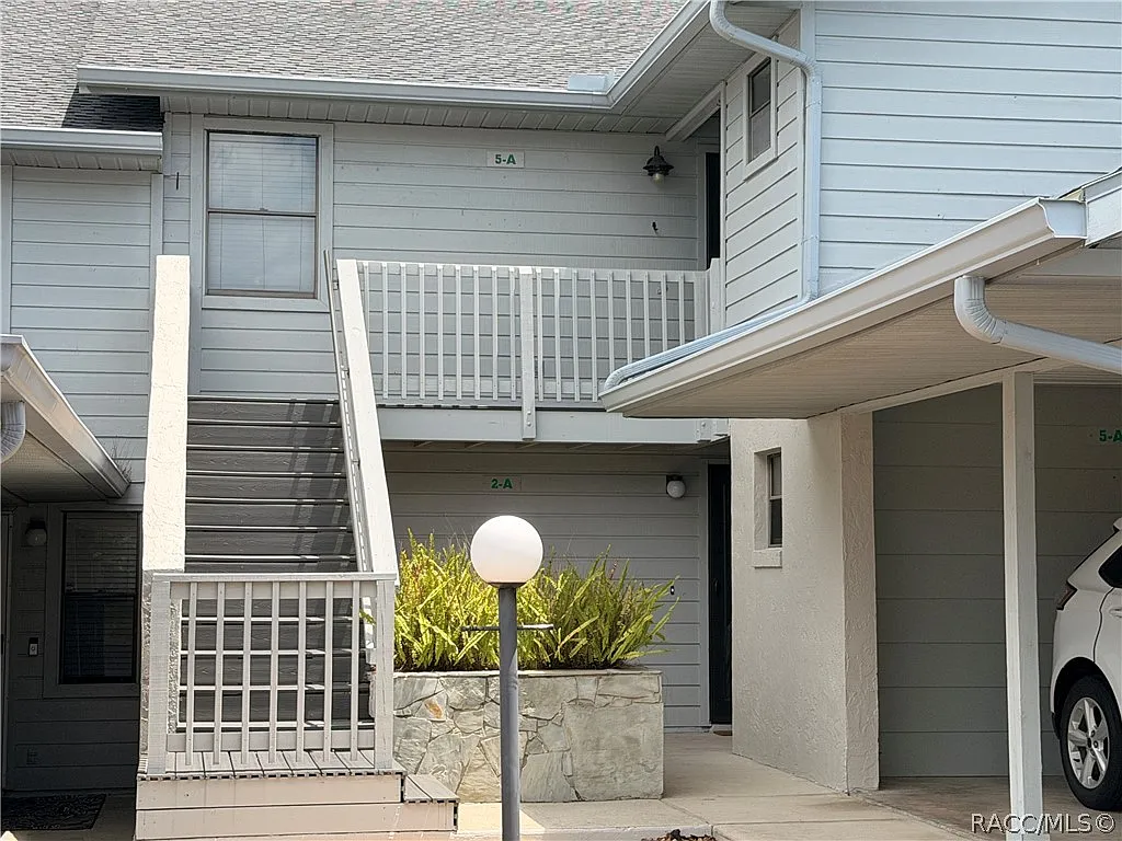 2 bed, 1000 sqft, $2,000 — Photo 1