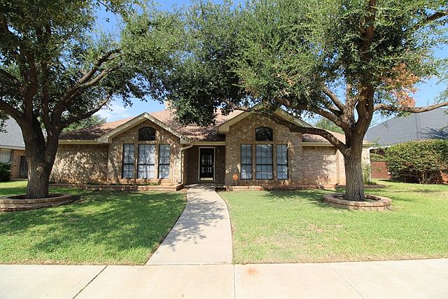 1st image of 4617 Bishops Castle Dr