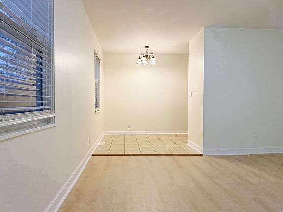 5th image of 607-609 Cypress St #B