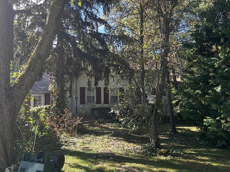 1st image of 15049 Parrish Ave