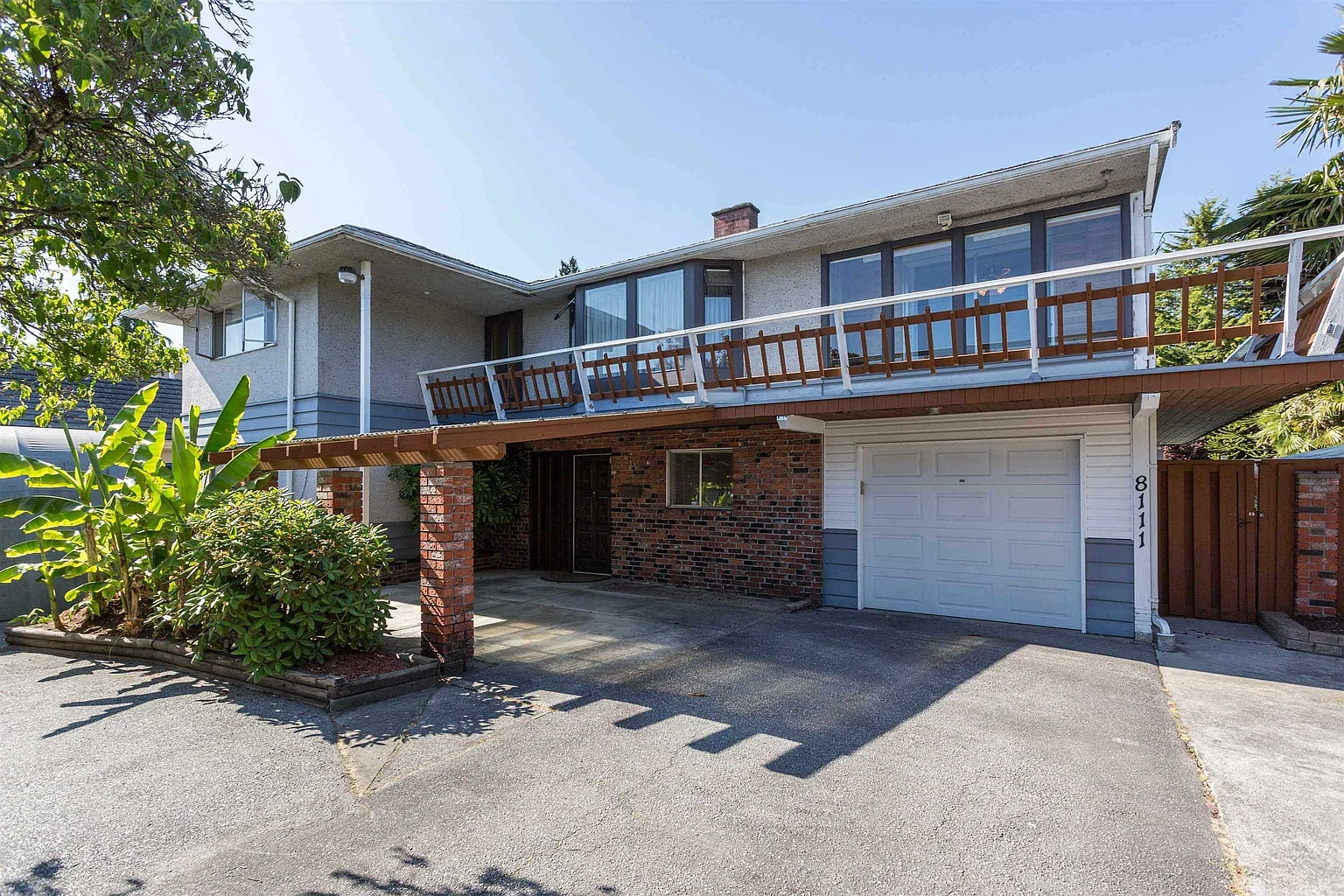 8111 Lucas Rd photo 1