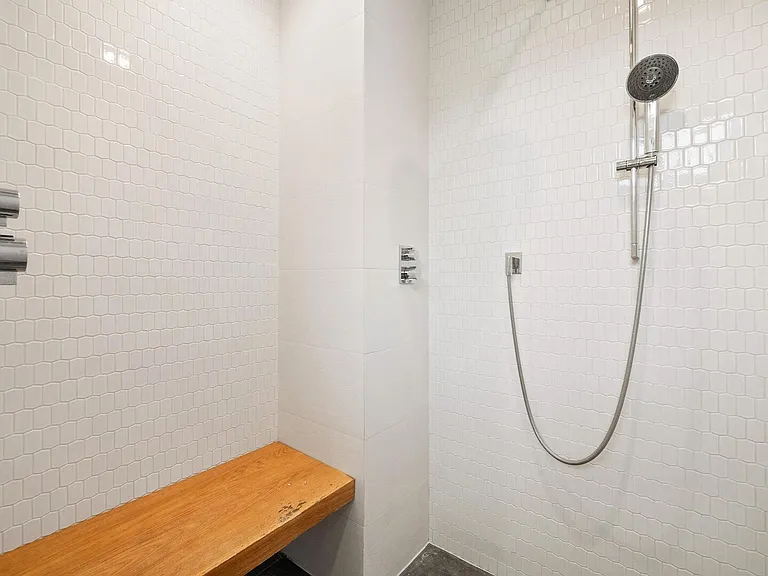 134 S Granados S — Photo 19