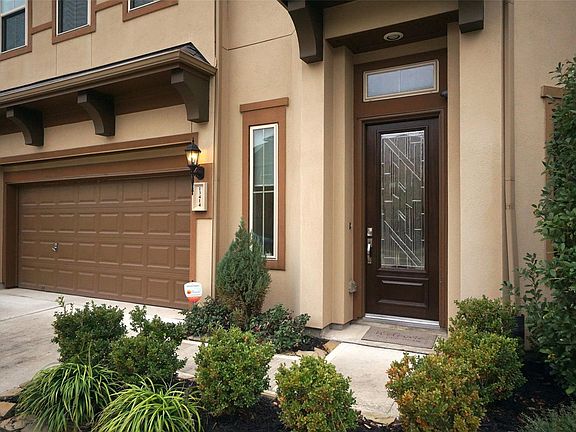 4th image of 13414 Stoneleigh Terrace Dr