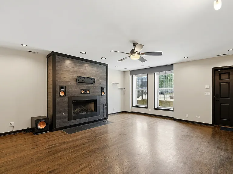 619 N Racine Ave #1 — Photo 10