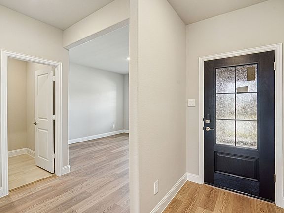 7th image of this home