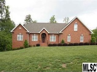 403 7th Street Pl NE, Conover, NC 28613