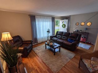 73 Emerald Rd, Springfield, MA 01119