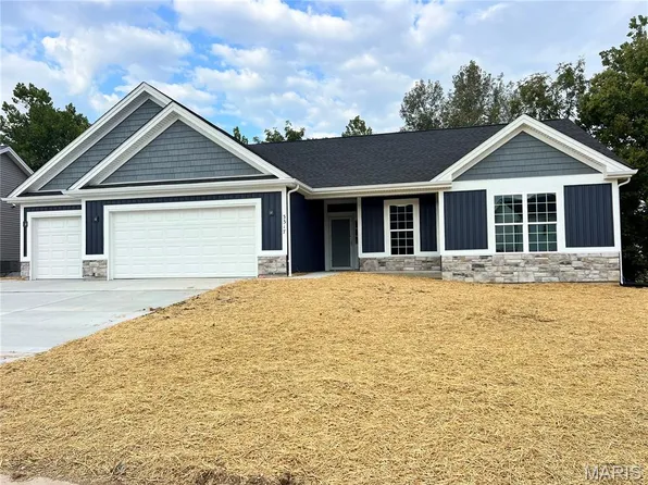 3317 Koch Cattle Dr #82, Washington, MO 63090