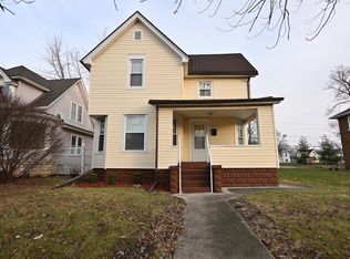 1039 E Maple St, Kankakee, IL 60901