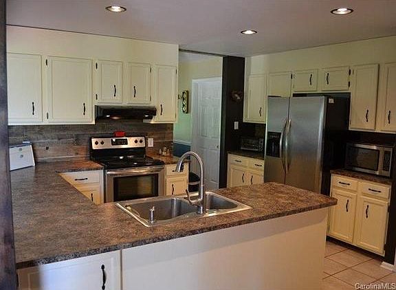 2nd image of 227 Rocky Ln