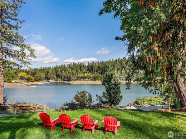 9322 Glencove Road NW, Gig Harbor, WA 98329