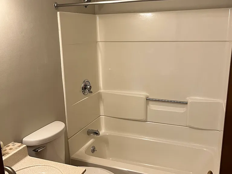 Full bath.
