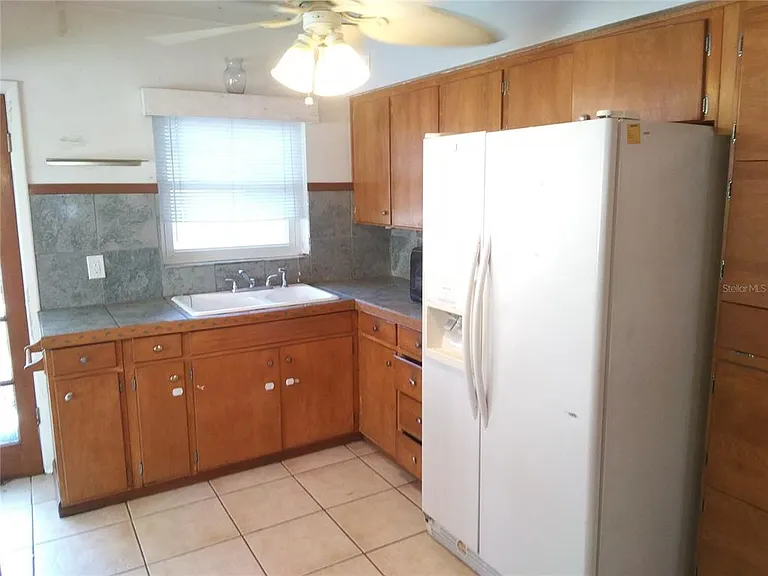 5160 102nd Way N — Photo 10
