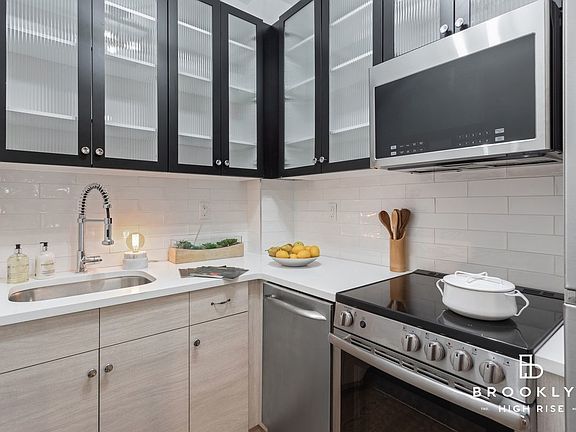 5th image of 855 Dekalb Ave APT 5D
