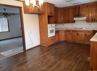 3467 Cumberland Rd, Bates City, MO 64011