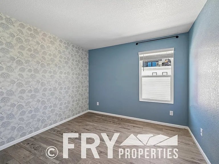 21061 E 60th Ave — Photo 15
