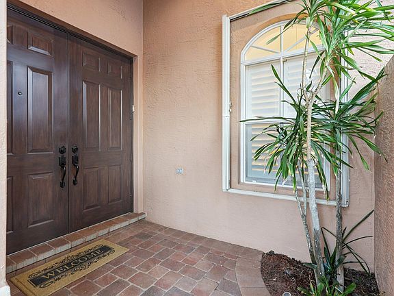 4th image of 173 Via Condado Way