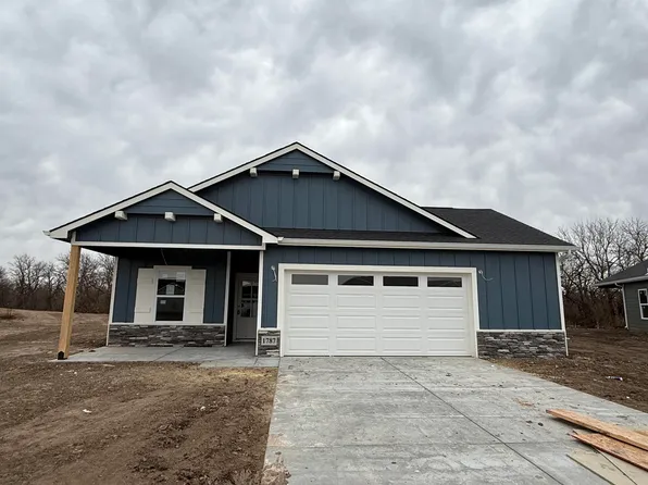 1787 W Redbud Ln, Goddard, KS 67052