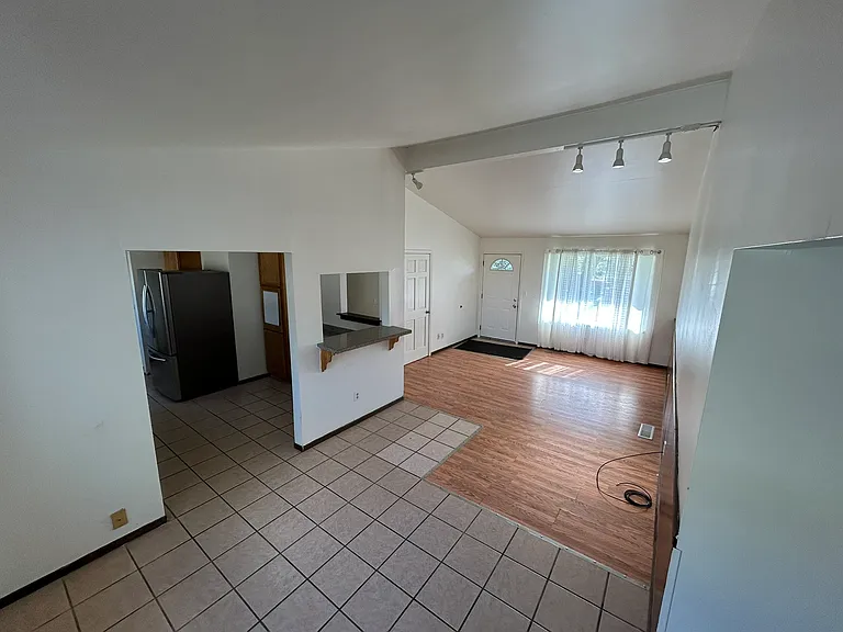 1882 Paul Dr — Photo 13